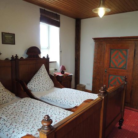 Gasthaus Zur Burgschaenke Aremberg Luaran gambar